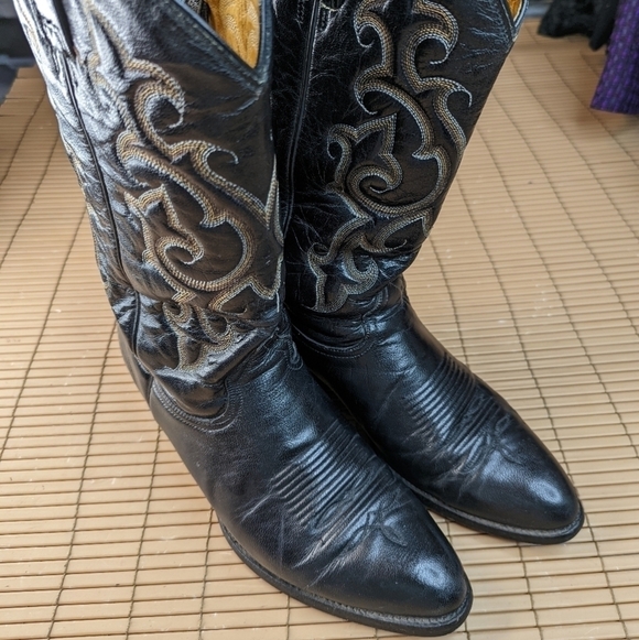 Rudel Boots men\'s sz 10D black leather Western Cowboy boots. Repair spot on left main image 9